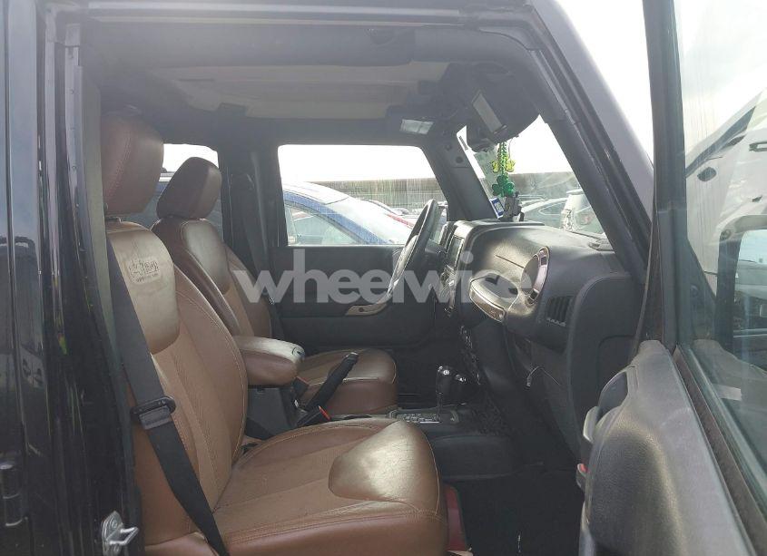 Photo 5 of 2017 Jeep Wrangler UNLIMITED 75TH ANNIVERSARY EDITION 4X4 (VIN 1C4BJWEG6HL554295)