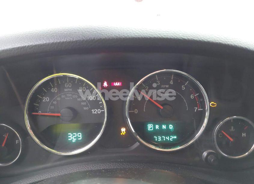 Photo 7 of 2017 Jeep Wrangler UNLIMITED SAHARA (VIN 1C4BJWEG6HL575731)