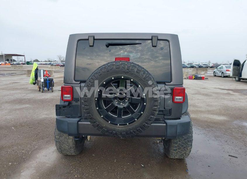 Photo 17 of 2017 Jeep Wrangler UNLIMITED SAHARA 4X4 (VIN 1C4BJWEG6HL581299)
