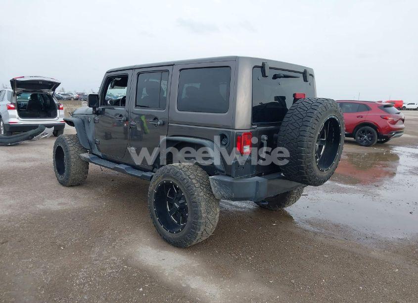 Photo 3 of 2017 Jeep Wrangler UNLIMITED SAHARA 4X4 (VIN 1C4BJWEG6HL581299)