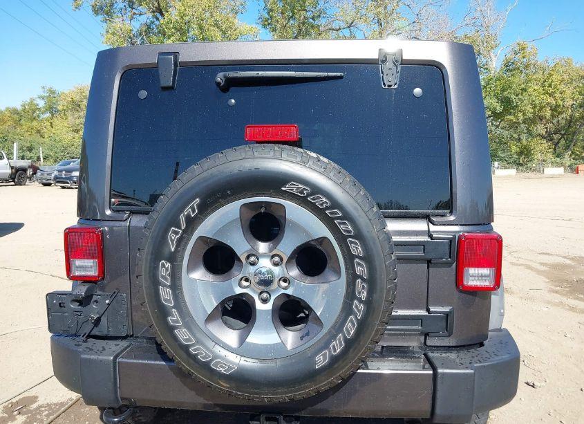 Photo 16 of 2017 Jeep Wrangler UNLIMITED SAHARA 4X4 (VIN 1C4BJWEG6HL665641)