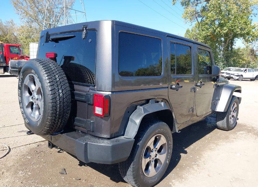 Photo 4 of 2017 Jeep Wrangler UNLIMITED SAHARA 4X4 (VIN 1C4BJWEG6HL665641)