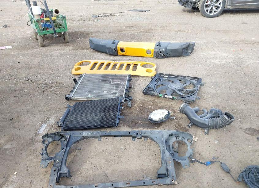 Photo 18 of 2012 Jeep Wrangler UNLIMITED SAHARA (VIN 1C4BJWEG7CL159664)