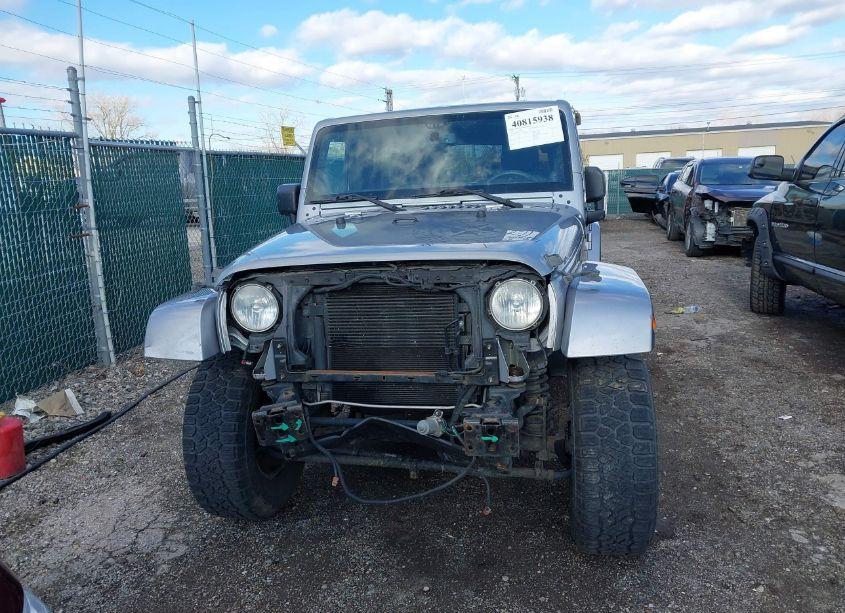 Photo 13 of 2014 Jeep Wrangler UNLIMITED SAHARA (VIN 1C4BJWEG7EL107244)