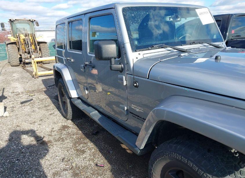 Photo 14 of 2014 Jeep Wrangler UNLIMITED SAHARA (VIN 1C4BJWEG7EL107244)