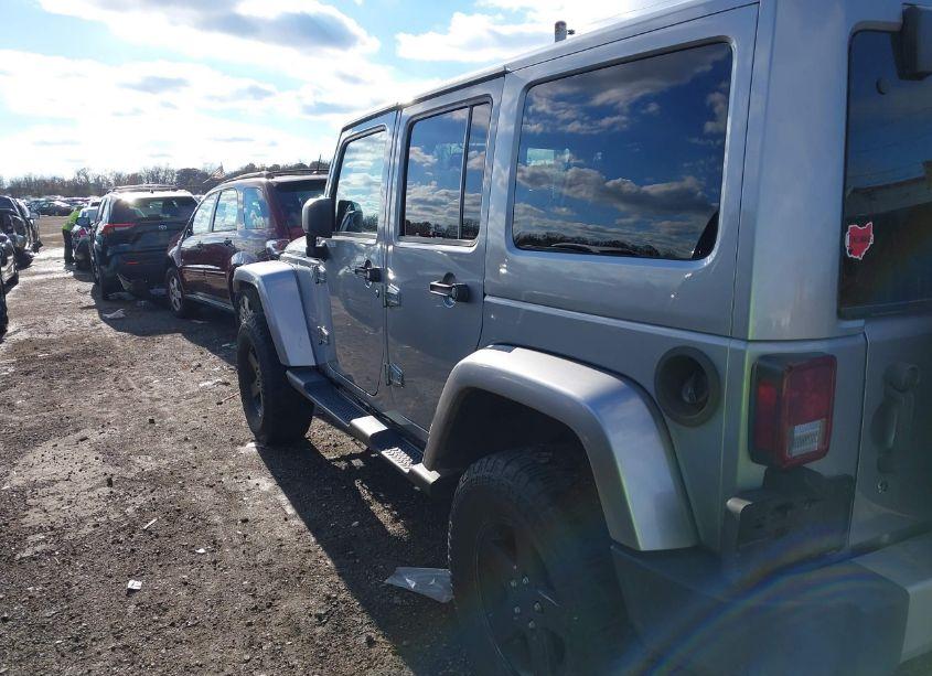 Photo 15 of 2014 Jeep Wrangler UNLIMITED SAHARA (VIN 1C4BJWEG7EL107244)