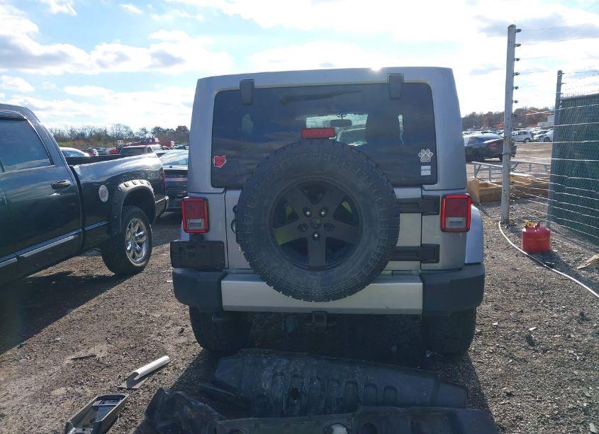 Photo 17 of 2014 Jeep Wrangler UNLIMITED SAHARA (VIN 1C4BJWEG7EL107244)