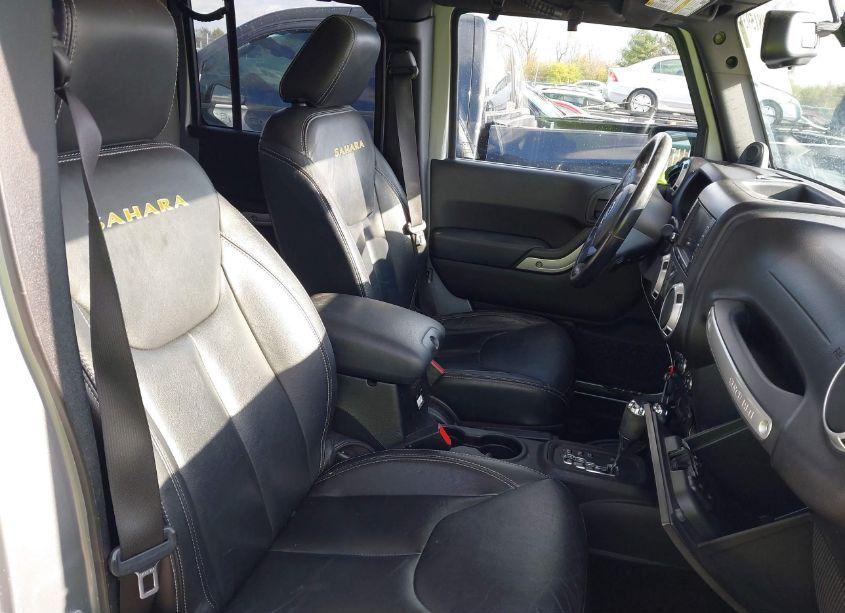 Photo 5 of 2014 Jeep Wrangler UNLIMITED SAHARA (VIN 1C4BJWEG7EL107244)