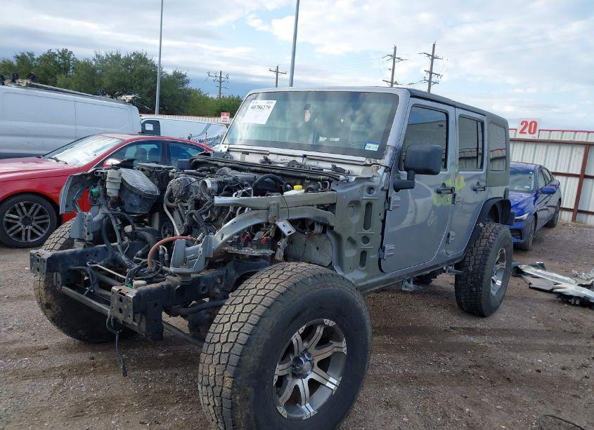 Photo 2 of 2014 Jeep Wrangler UNLIMITED SAHARA (VIN 1C4BJWEG7EL121502)