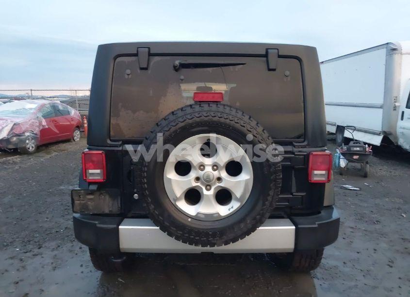 Photo 17 of 2014 Jeep Wrangler UNLIMITED SAHARA (VIN 1C4BJWEG7EL130734)
