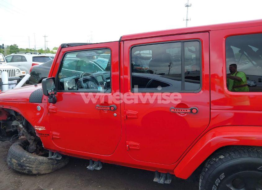 Photo 15 of 2014 Jeep Wrangler UNLIMITED SAHARA (VIN 1C4BJWEG7EL245656)