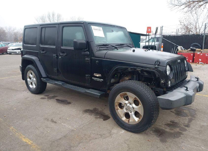 2014 Jeep Wrangler UNLIMITED SAHARA (VIN 1C4BJWEG7EL252011) main photo