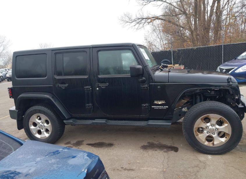 Photo 13 of 2014 Jeep Wrangler UNLIMITED SAHARA (VIN 1C4BJWEG7EL252011)