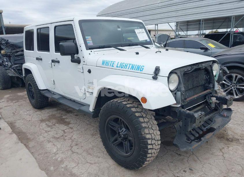 2014 Jeep Wrangler UNLIMITED SAHARA (VIN 1C4BJWEG7EL259069) main photo