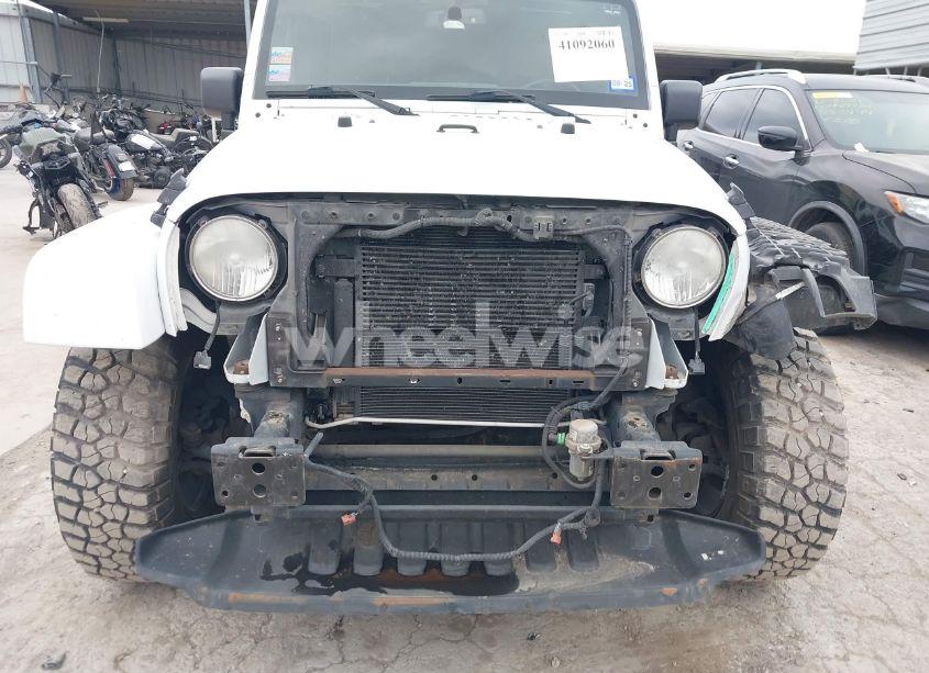 Photo 6 of 2014 Jeep Wrangler UNLIMITED SAHARA (VIN 1C4BJWEG7EL259069)