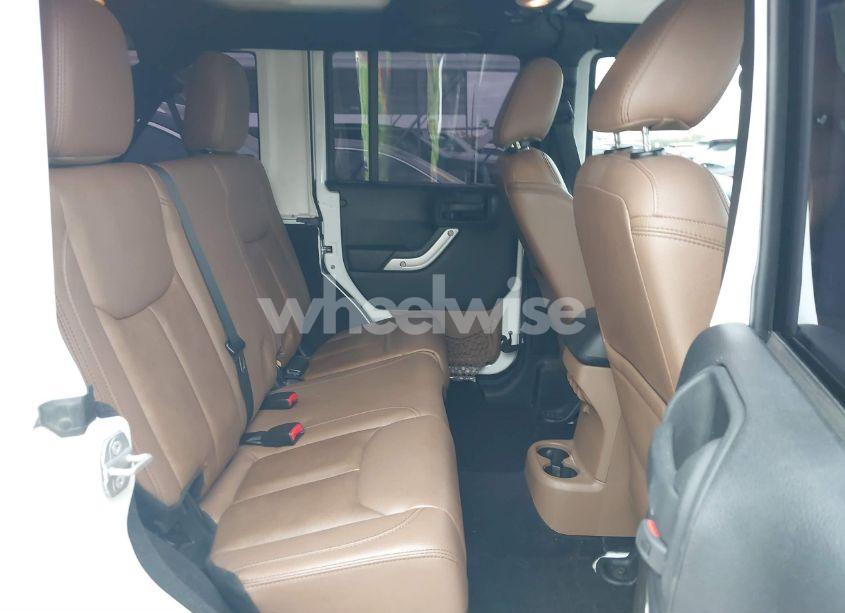 Photo 8 of 2014 Jeep Wrangler UNLIMITED SAHARA (VIN 1C4BJWEG7EL259069)