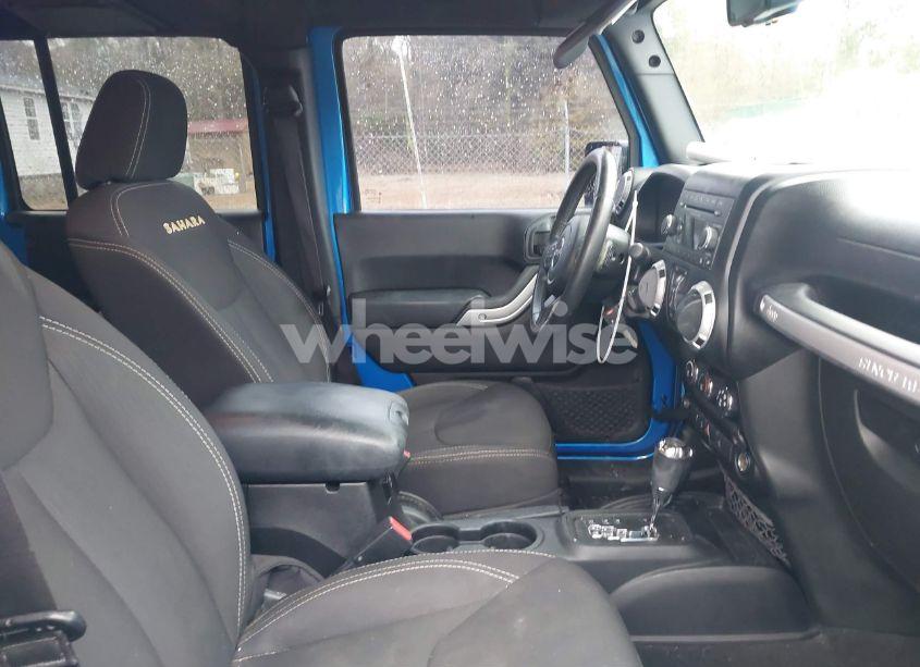 Photo 5 of 2015 Jeep Wrangler UNLIMITED SAHARA (VIN 1C4BJWEG7FL524896)