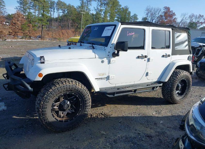 Photo 14 of 2015 Jeep Wrangler UNLIMITED SAHARA (VIN 1C4BJWEG7FL614596)