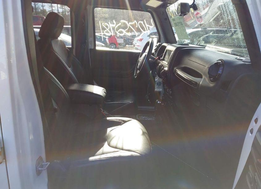 Photo 5 of 2015 Jeep Wrangler UNLIMITED ALTITUDE (VIN 1C4BJWEG7FL758004)