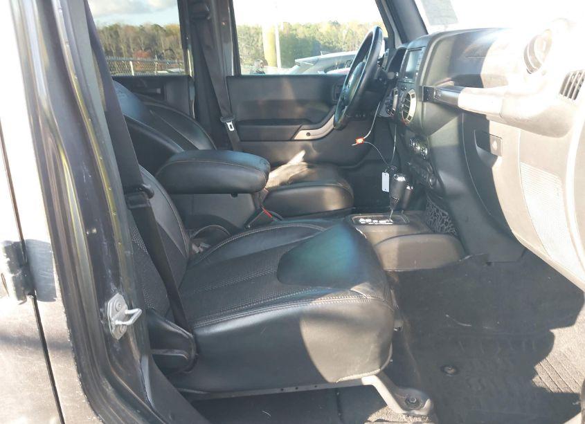 Photo 5 of 2016 Jeep Wrangler UNLIMITED 75TH ANNIVERSARY (VIN 1C4BJWEG7GL229248)