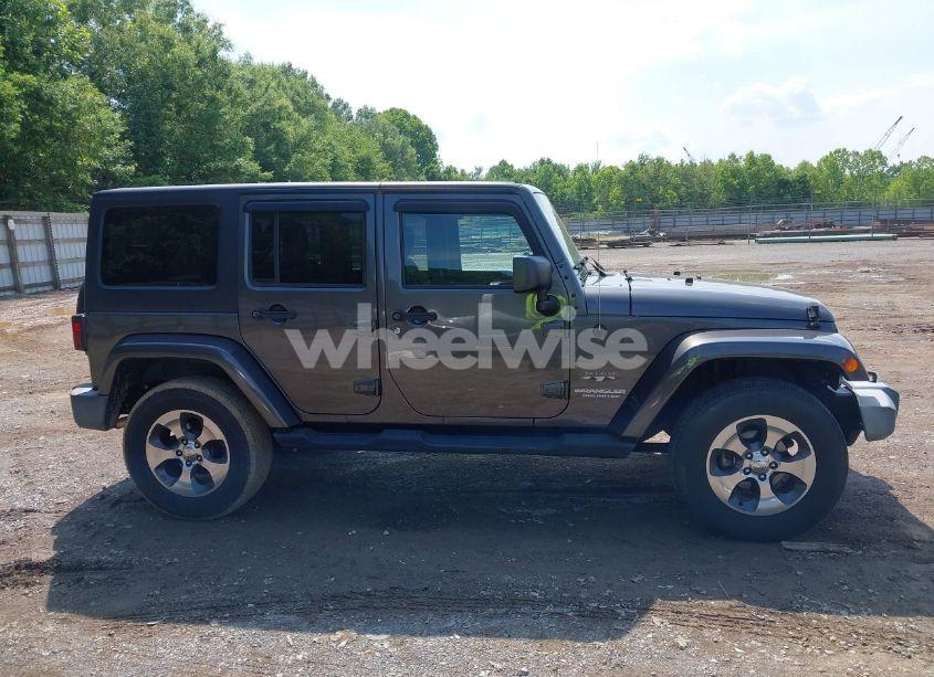 Photo 13 of 2016 Jeep Wrangler UNLIMITED SAHARA (VIN 1C4BJWEG7GL340074)