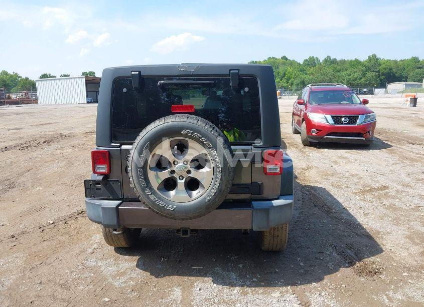 Photo 16 of 2016 Jeep Wrangler UNLIMITED SAHARA (VIN 1C4BJWEG7GL340074)