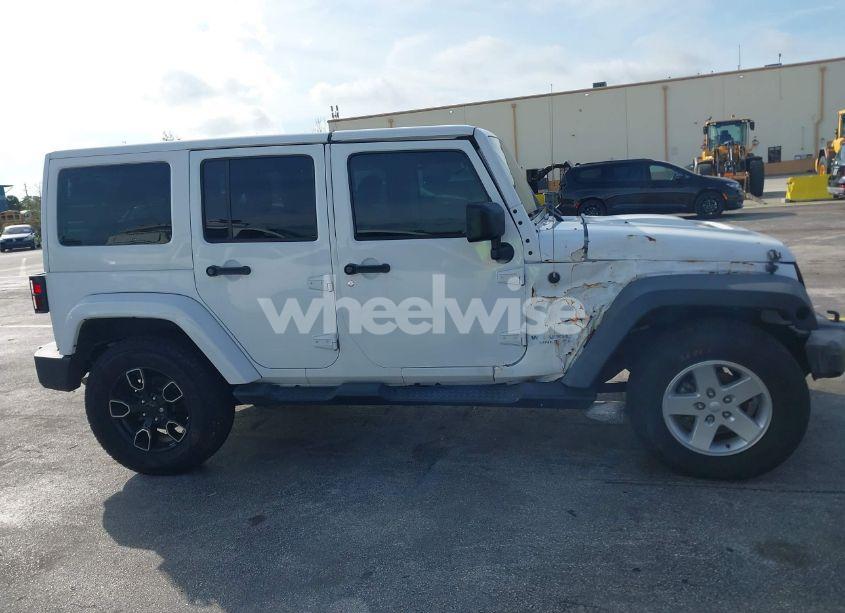 Photo 13 of 2017 Jeep Wrangler UNLIMITED SMOKY MOUNTAIN 4X4 (VIN 1C4BJWEG7HL648007)