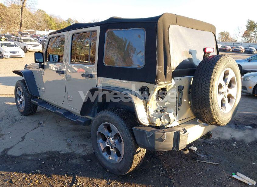 Photo 14 of 2017 Jeep Wrangler UNLIMITED SAHARA 4X4 (VIN 1C4BJWEG7HL664840)