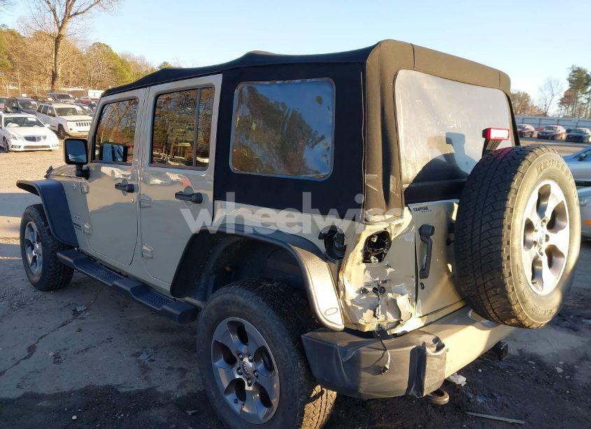 Photo 6 of 2017 Jeep Wrangler UNLIMITED SAHARA 4X4 (VIN 1C4BJWEG7HL664840)