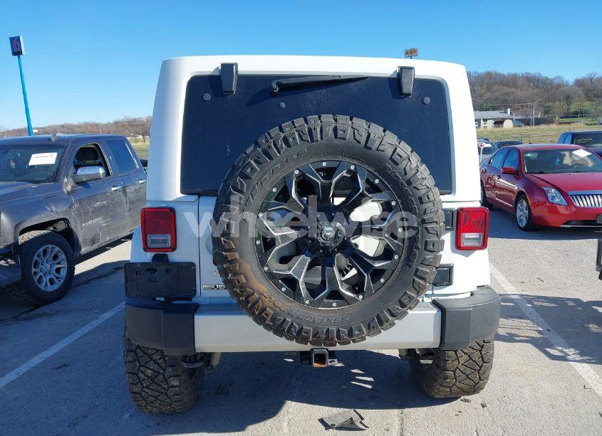 Photo 17 of 2017 Jeep Wrangler UNLIMITED SAHARA (VIN 1C4BJWEG7HL737155)