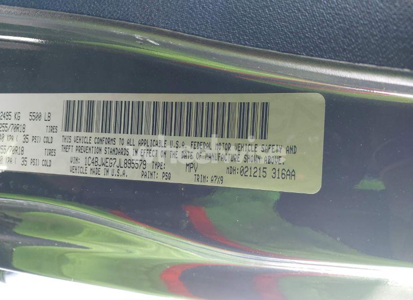 Photo 9 of 2018 Jeep Wrangler JK UNLIMITED SAHARA 4X4 (VIN 1C4BJWEG7JL895579)