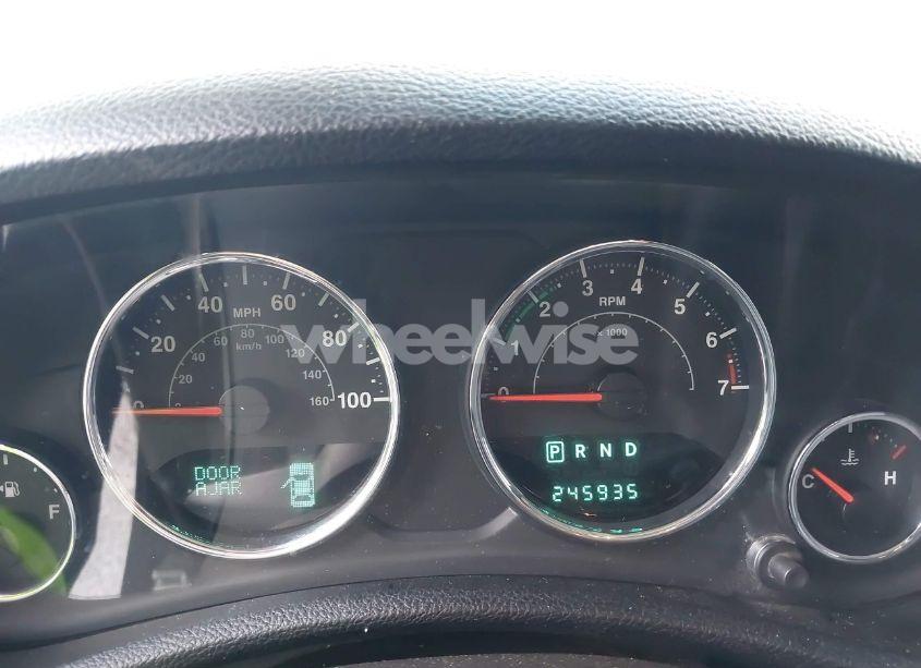 Photo 15 of 2012 Jeep Wrangler UNLIMITED SAHARA (VIN 1C4BJWEG8CL207379)