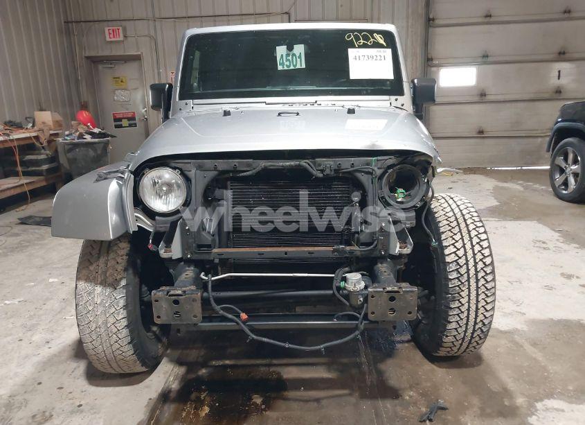 Photo 13 of 2013 Jeep Wrangler UNLIMITED SAHARA (VIN 1C4BJWEG8DL597126)