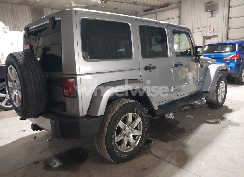 Photo 4 of 2013 Jeep Wrangler UNLIMITED SAHARA (VIN 1C4BJWEG8DL597126)