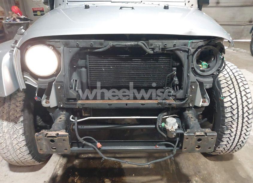 Photo 6 of 2013 Jeep Wrangler UNLIMITED SAHARA (VIN 1C4BJWEG8DL597126)