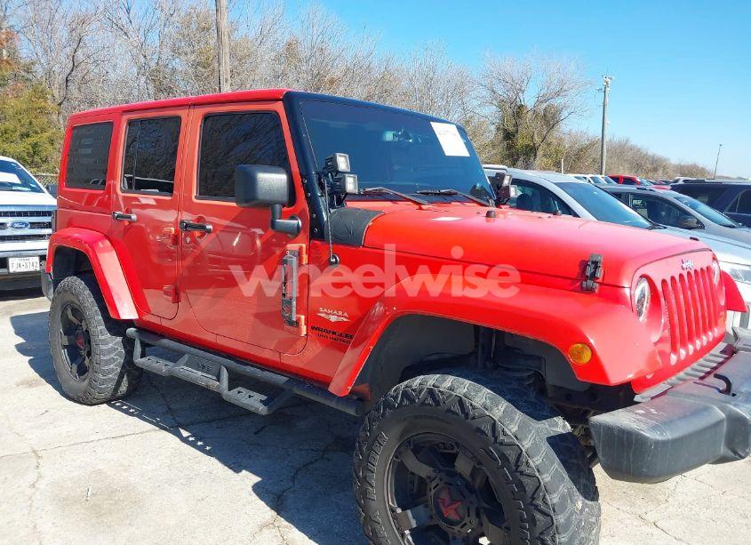 Photo 13 of 2013 Jeep Wrangler UNLIMITED SAHARA (VIN 1C4BJWEG8DL629640)