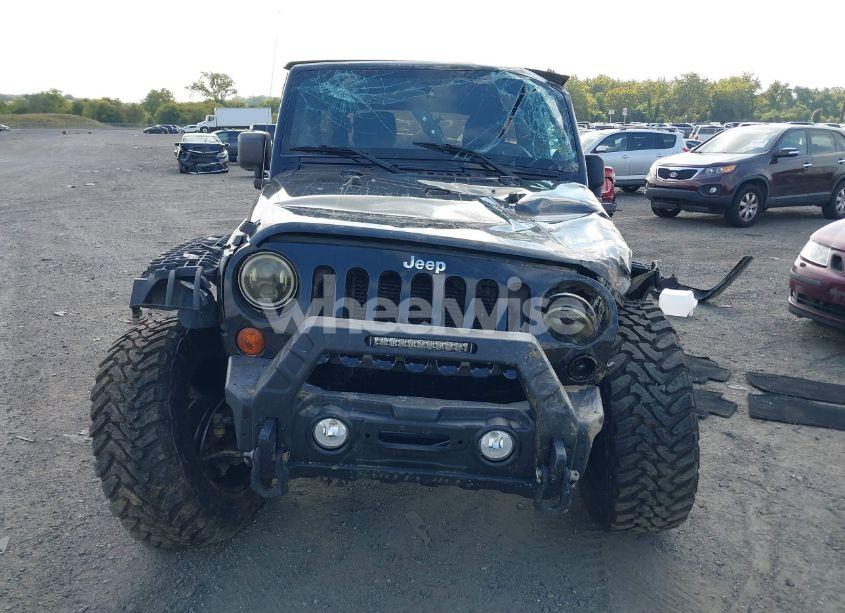 Photo 12 of 2013 Jeep Wrangler UNLIMITED SAHARA (VIN 1C4BJWEG8DL638676)