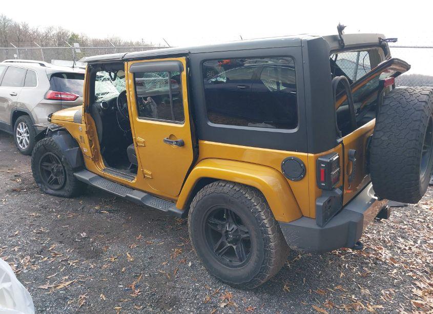 Photo 3 of 2014 Jeep Wrangler UNLIMITED SAHARA (VIN 1C4BJWEG8EL229840)