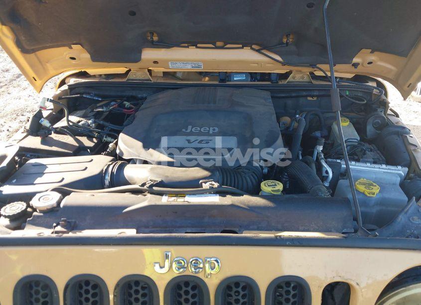 Photo 10 of 2014 Jeep Wrangler UNLIMITED SAHARA (VIN 1C4BJWEG8EL236674)