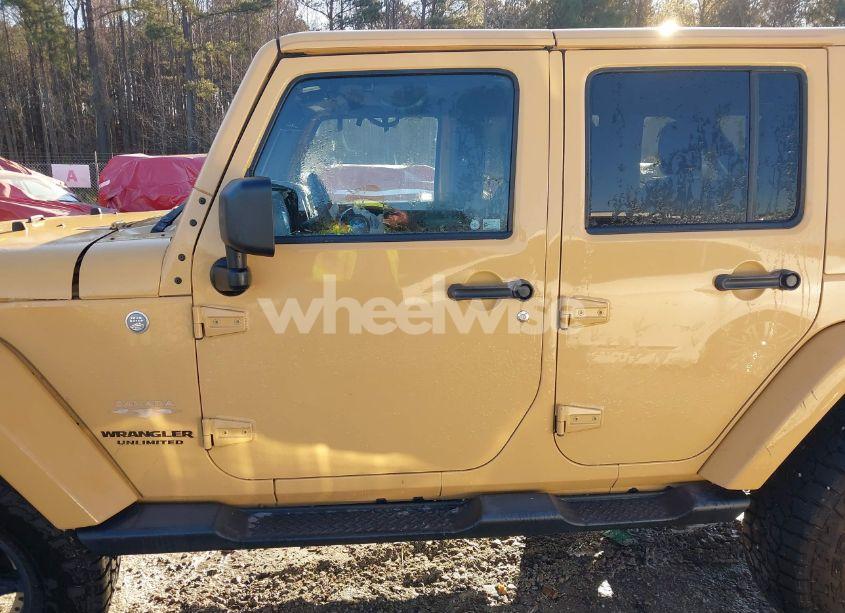 Photo 13 of 2014 Jeep Wrangler UNLIMITED SAHARA (VIN 1C4BJWEG8EL236674)