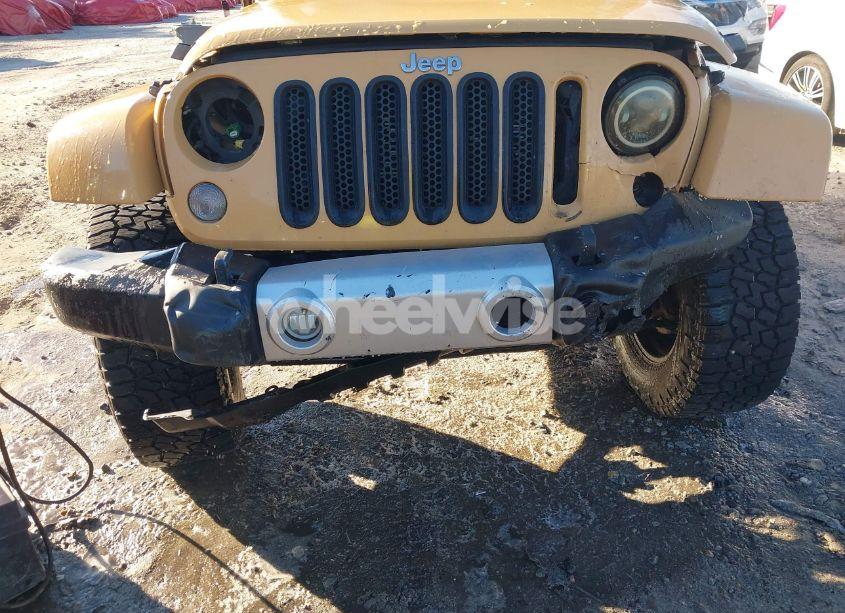 Photo 6 of 2014 Jeep Wrangler UNLIMITED SAHARA (VIN 1C4BJWEG8EL236674)