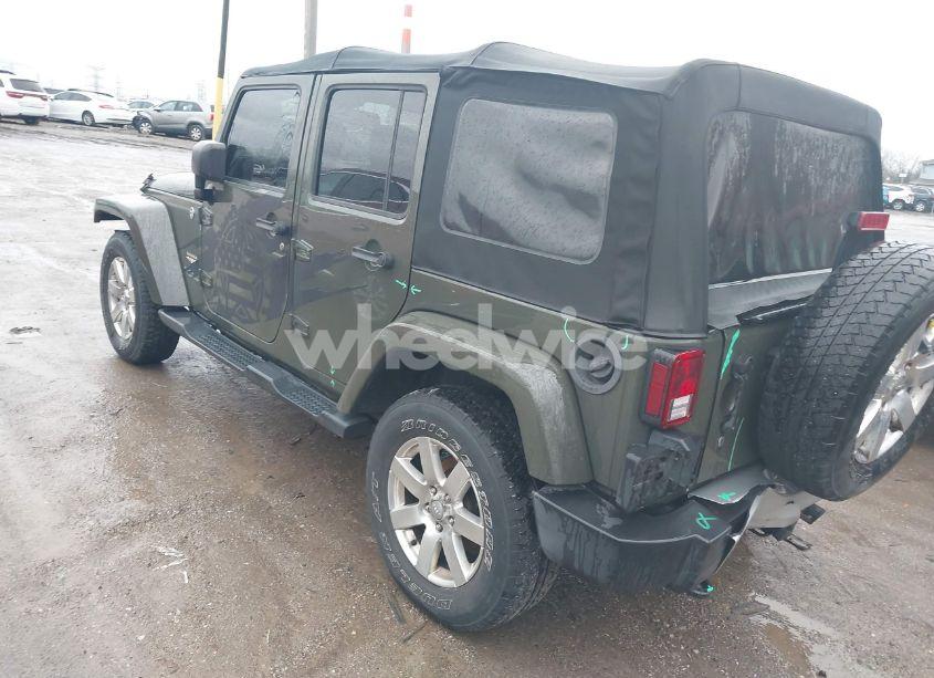 Photo 3 of 2015 Jeep Wrangler UNLIMITED SAHARA (VIN 1C4BJWEG8FL685368)