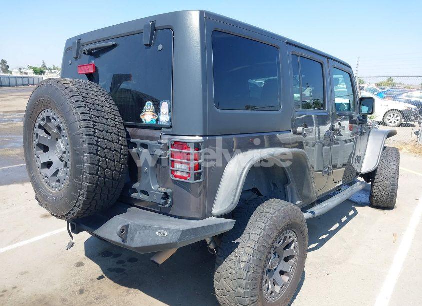Photo 4 of 2016 Jeep Wrangler UNLIMITED SAHARA (VIN 1C4BJWEG8GL217545)