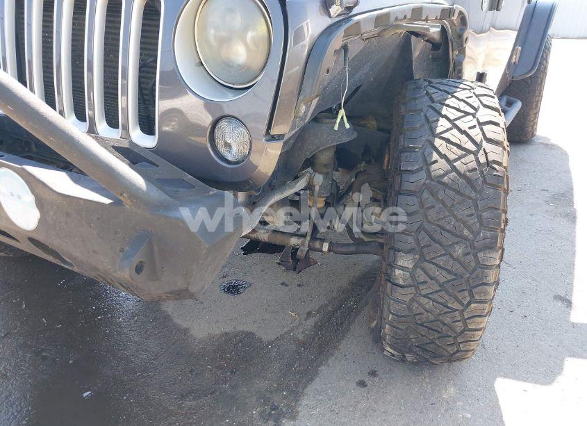 Photo 6 of 2016 Jeep Wrangler UNLIMITED SAHARA (VIN 1C4BJWEG8GL217545)