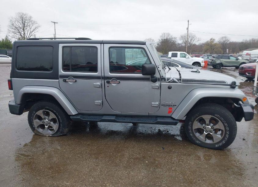 Photo 13 of 2016 Jeep Wrangler UNLIMITED SAHARA (VIN 1C4BJWEG8GL243627)