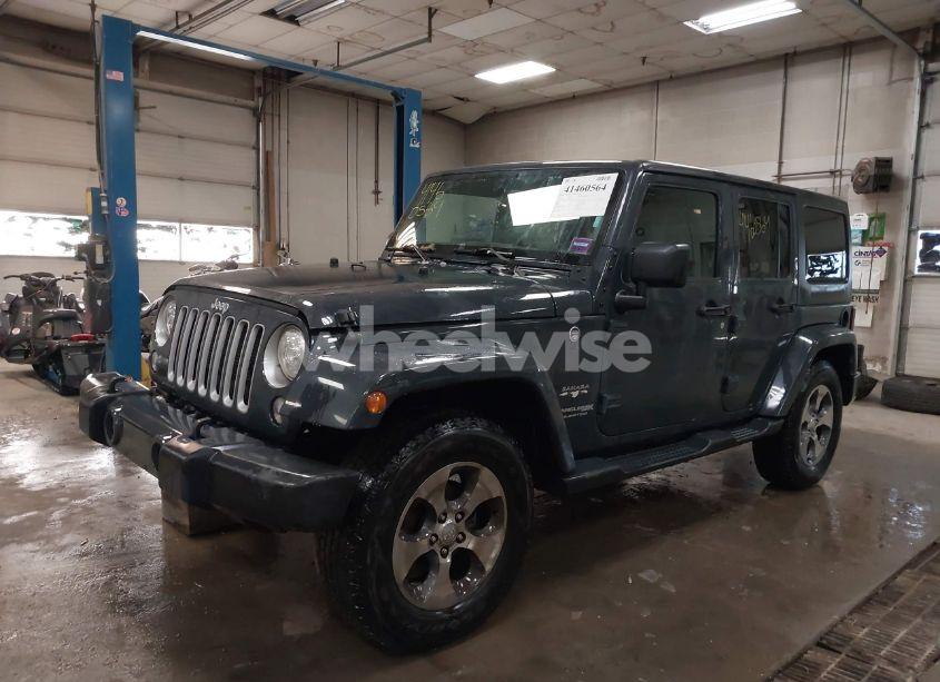 Photo 2 of 2018 Jeep Wrangler JK UNLIMITED SAHARA 4X4 (VIN 1C4BJWEG8JL809132)