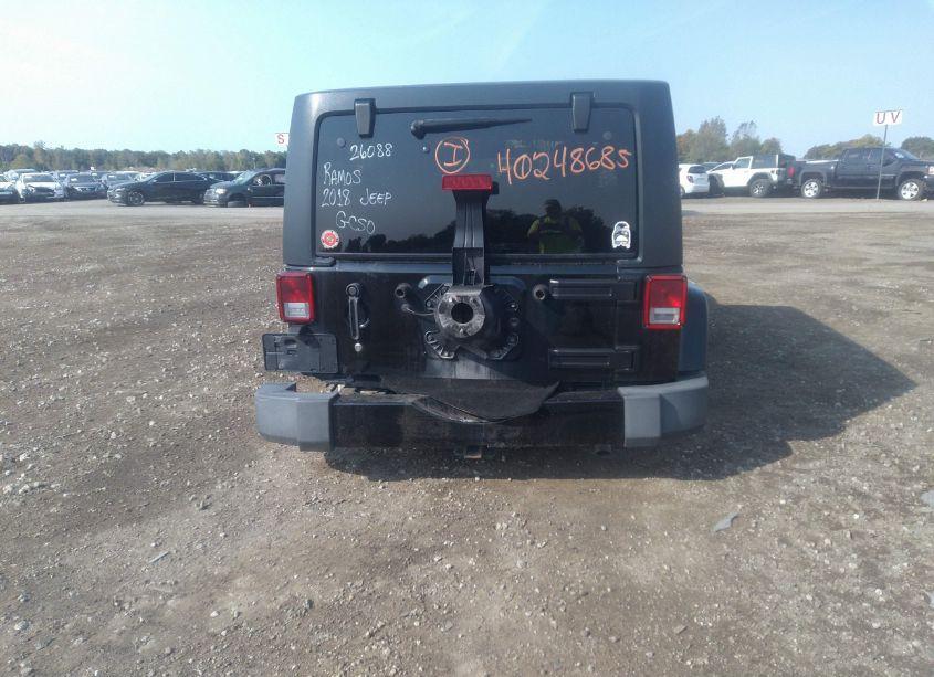 Photo 16 of 2018 Jeep Wrangler JK UNLIMITED SAHARA (VIN 1C4BJWEG8JL913796)