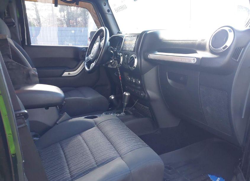 Photo 5 of 2012 Jeep Wrangler UNLIMITED SAHARA (VIN 1C4BJWEG9CL107985)