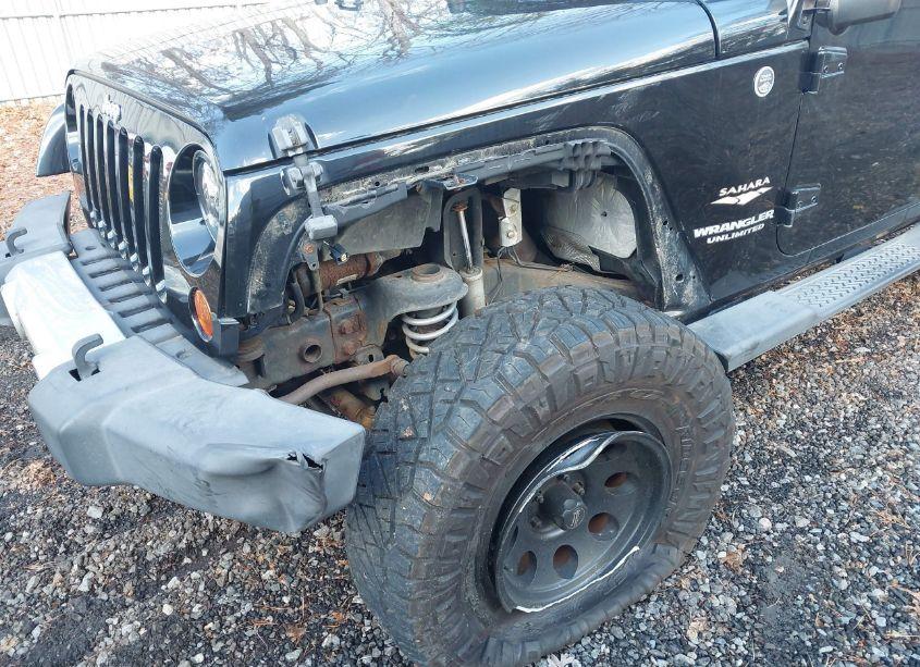 Photo 6 of 2012 Jeep Wrangler UNLIMITED SAHARA (VIN 1C4BJWEG9CL107985)