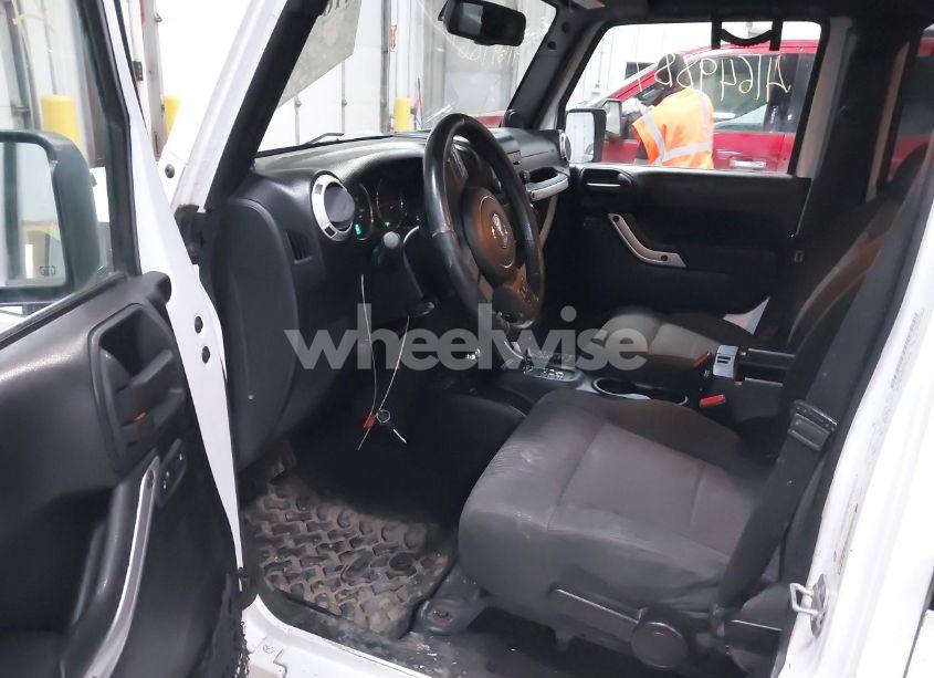 Photo 5 of 2012 Jeep Wrangler UNLIMITED SAHARA (VIN 1C4BJWEG9CL160525)